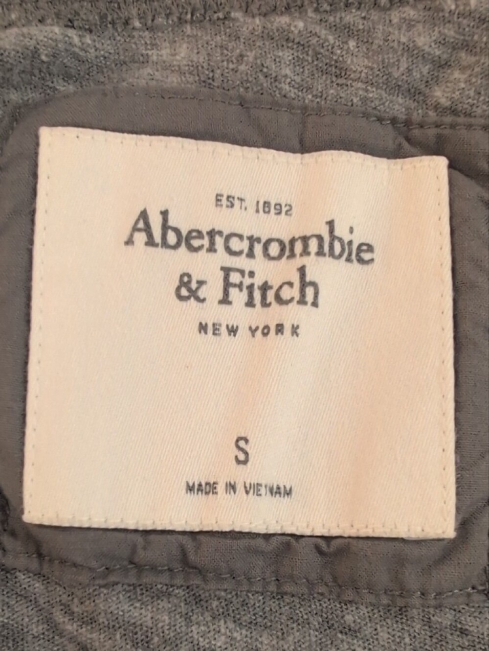 Abercrombie & Fitch Gray Ruffle Racerback Tank - Picture 4 of 7